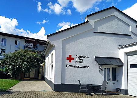 Das Bild zeigt das Rotkreuzhaus in Kandern